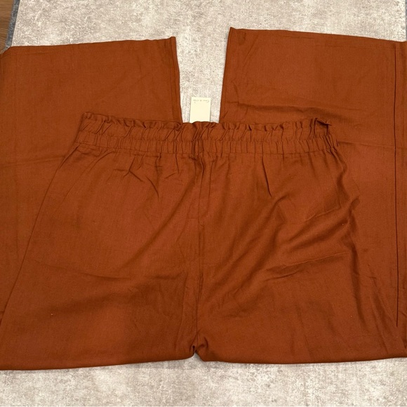 Women's Wide Leg Pants in Rust - Picture 7 of 8